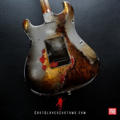 Fender Stratocaster Metallic Silver Gray/Gold Leaf Heavy Aged Relic by East Gloves Customs image 11