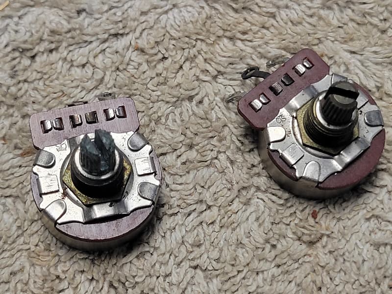 Vintage 1970 Fender Stratocaster Pots 250K Potentiometers