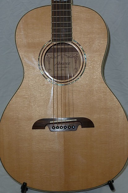 Alvarez ap70 outlet for sale