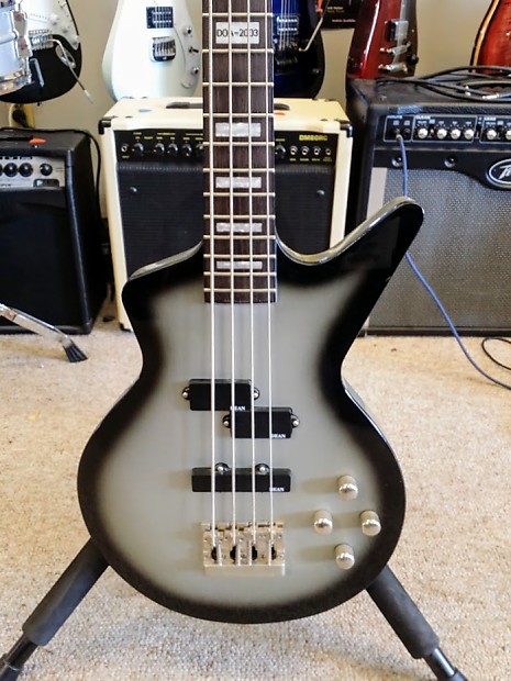 Dean cadillac bass hot sale