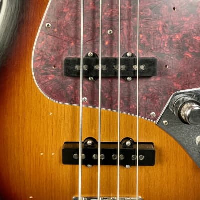 Fender Limited Edition 60th Anniversary Road Worn Jazz Bass 3-Color Sunburst image 15