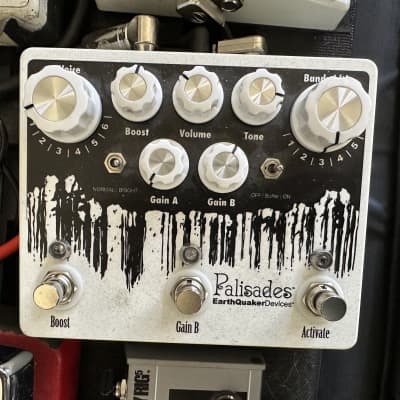 Palisades Mega Ultimate Overdrive — EarthQuaker Devices