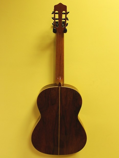 Classical Kremona Rosa Negra Flamenco Reverb