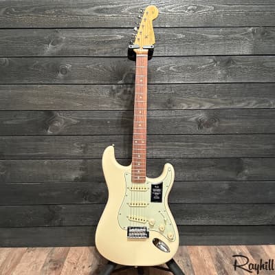 Fender Vintera '60s Stratocaster Modified MIM Electric Guitar image 13