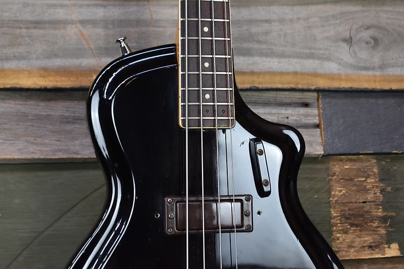 【動作確認済み】YAMAHA SB-30 VINTAGE BASS 1960s 動作確認済み】YAMAHA SB-30 VINTAGE BASS 1960s Operation