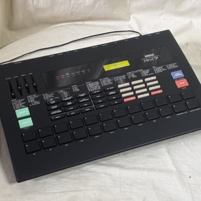 Yamaha RX7 Digital Rhythm Programmer Drum Machine New battery!! w/ power supply