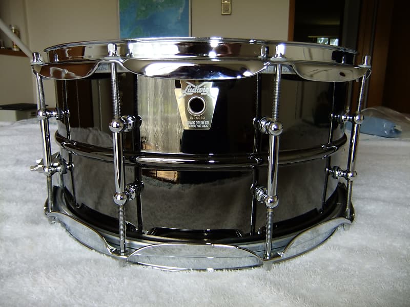 Ludwig LB417TWM Black Beauty 6.5x14" Brass Snare Drum with Tube Lugs and P-86 Millennium Strainer image 3