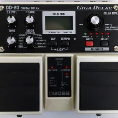 Boss DD-20 Giga Delay | Reverb