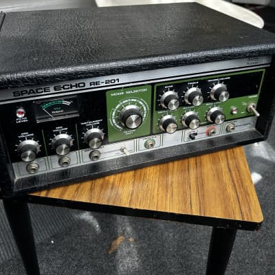 Roland　SPACEECHO　RE201 Roland RE-201 Space Echo - What To Know & Where To Buy