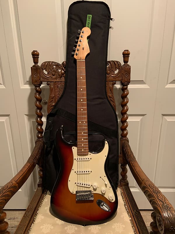 2000 Fender American Standard Stratocaster USA 3-Color Sunburst 2000 image 1