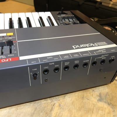 Roland Juno-106 Programmable Polyphonic Synthesizer image 6