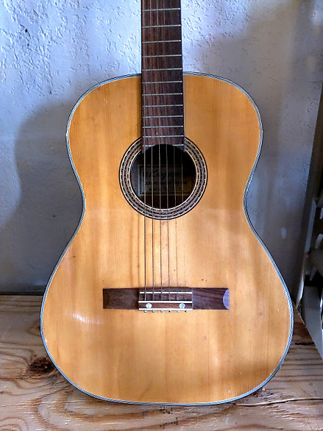 Kingston classical guitar sale