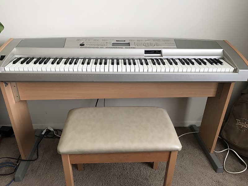 YAMAHA DGX-500 ヤマハ　電子ピアノ　Portable Grand Yamaha Portable Grand DGX-500-Electric Keyboard-Great for