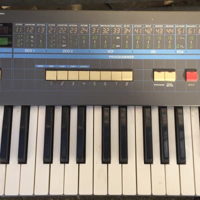 Korg Poly-61 power up but needs full service repair check VIDEO image 4