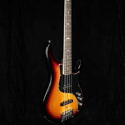 PRS SE Kestrel Bass - Tri-Color Sunburst image 2