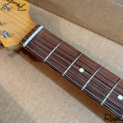 Fender Vintera '60s Stratocaster Modified MIM Electric Guitar image 10