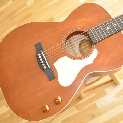 ART & LUTHERIE Legacy Havana Brown Q Discrete / Made In Canada / Acoustic-Electric Concert Size Guitar image 1