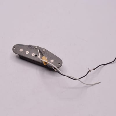 1978-1979 Vinage Fender Stratocaster Pickup Gray Bottom Flat-Pole 100% Original 1970's with Springs and Screws 7.5K image 6