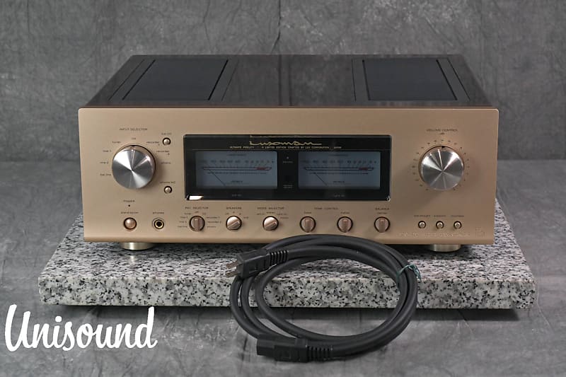 LUXMAN  L-507sII Premain Amplifier in Excellent condition  			