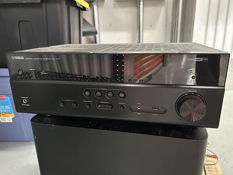 Yamaha RX-V477 2010s - Black  			