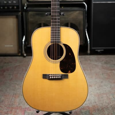 Martin HD-28E Dreadnought Acoustic/Electric Guitar with Hardshell Case image 3