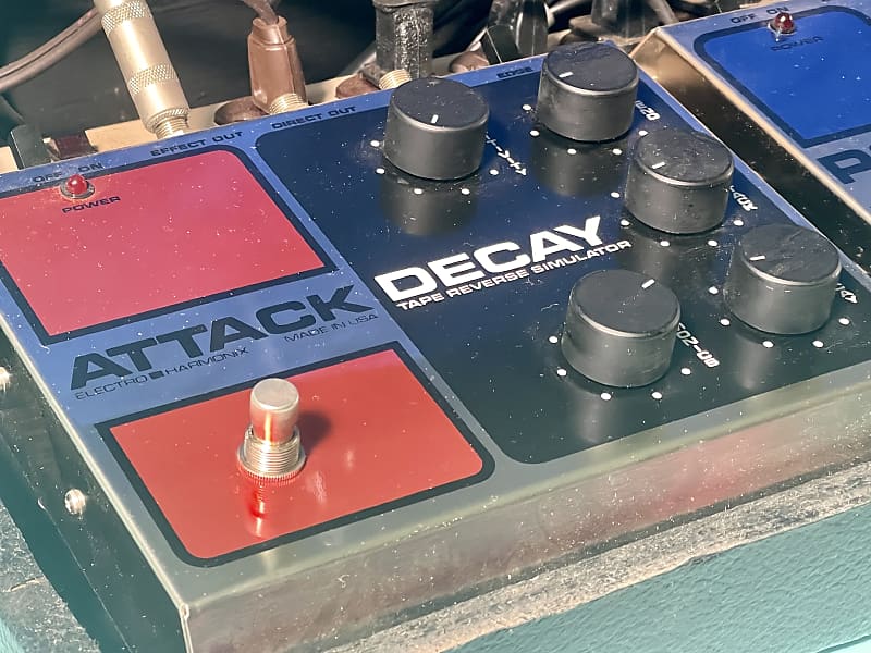 Electro-Harmonix Attack Decay