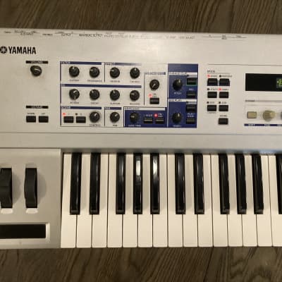 Yamaha CS6x