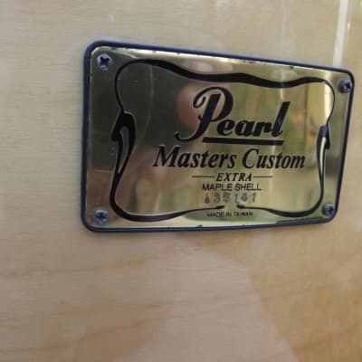 Pearl Masters Custom Extra 18x16 Floor Tom Maple Shell image 6