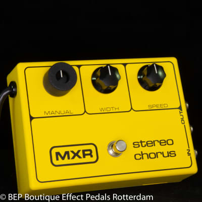 NOS MXR M-134 Stereo Chorus 220 Volt European Plug s/n 34F-000986 80's USA as used by Slash image 2