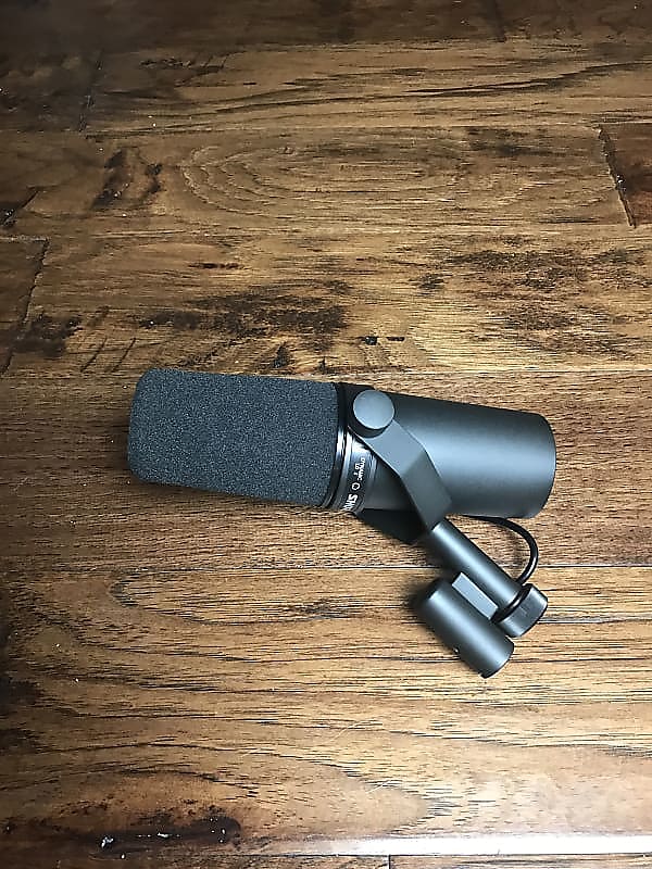 Shure SM7B Cardioid Dynamic Microphone 2001 - Present - Black | Reverb