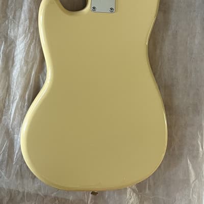 Squier Vintage Modified Mustang with Rosewood Fretboard 2014 - 2017 - Vintage White image 8