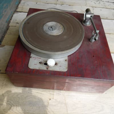 Rek-o-kut Rondine Jr. Turntable 1950's for sale