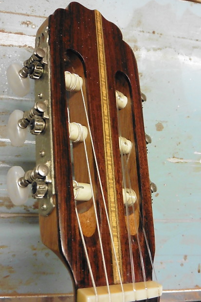 Antoria classical top guitar