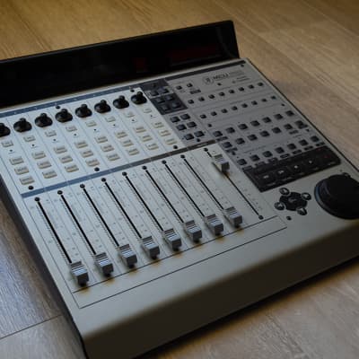 Mackie Control Universal Pro - Gearspace