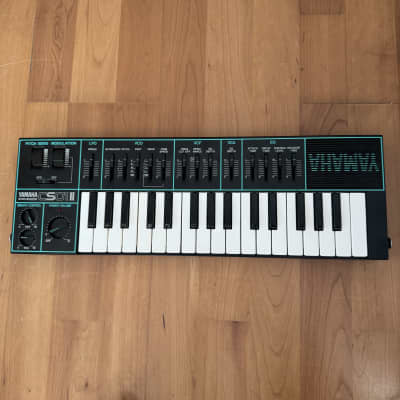 Yamaha CS01 II