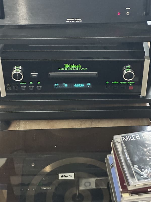 McIntosh MCD600 2020 - Chrome and black  			