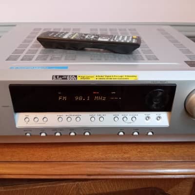Onkyo HT R340 audio video 5.1 receiver in excellent condition image 2