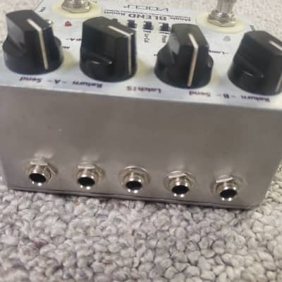 VOCU Magic Blend Room Guitar Effect Pedal Parallel Loop Frequency