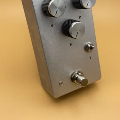 RCO Pedals Sunflower Fuzz w/ free external battery adapter (germanium fuzz face w/ bias control) 2025 - Raw aluminum with black and silver knobs image 1