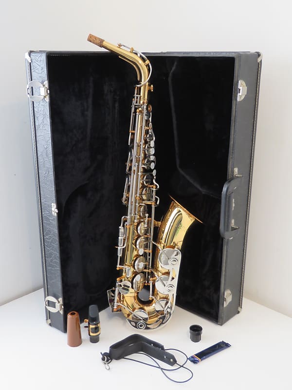 Vito Alto Saxophone - Made in Japan - with Case - Great | Reverb