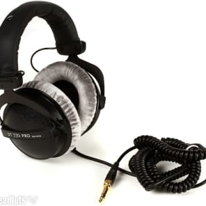 Beyerdynamic DT 770 Pro 250 ohm Closed-back Studio Mixing Headphones image 3