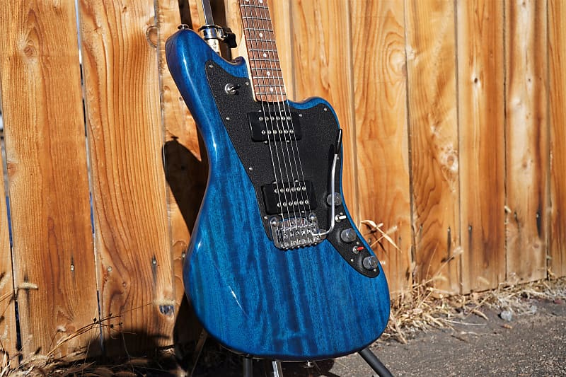 G&L USA CLF RESEARCH Doheny V12 Clear Blue 6-String Electric