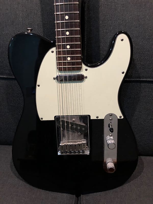 Fender 60th Anniversary American Series Telecaster with Rosewood Fretboard  Black