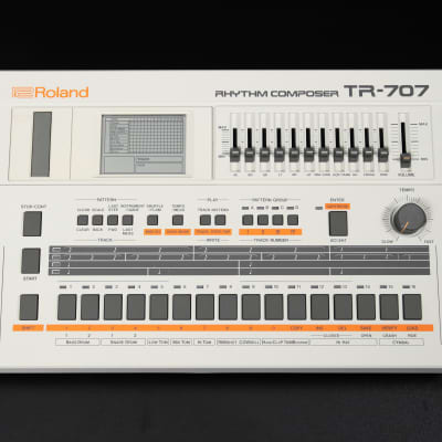 Roland TR-707 (1985)