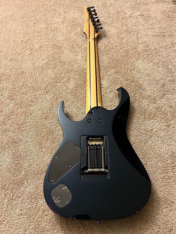 Ibanez RG1527 Prestige