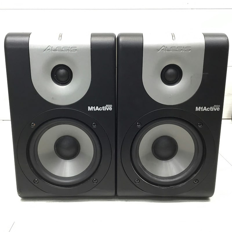 Alesis M1 520 Series Active Studio Monitors Pair Reverb