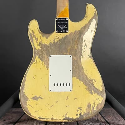 Fender Custom Shop, LTD 1960 Dual Mag II Stratocaster, Super Heavy Relic- Aged Vintage White (7lbs 12oz) image 11