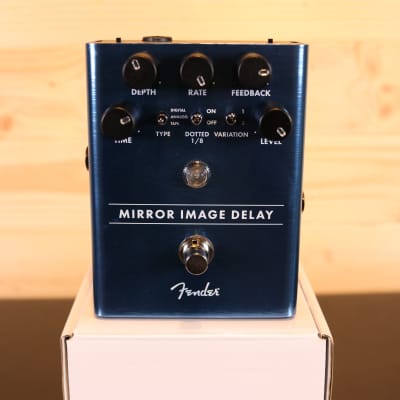Fender Mirror Image Delay - Guitar Effect Pedal for sale