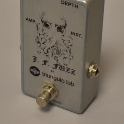 Triungulo Lab J.F. FUZZ JF ジョンフルシアンテ