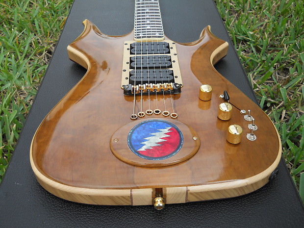 Lightning bolt guitar jerry garcia hotsell